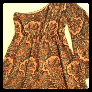 Off-the-shoulder short dress